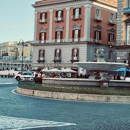 Da Vivere 3* Nápoles